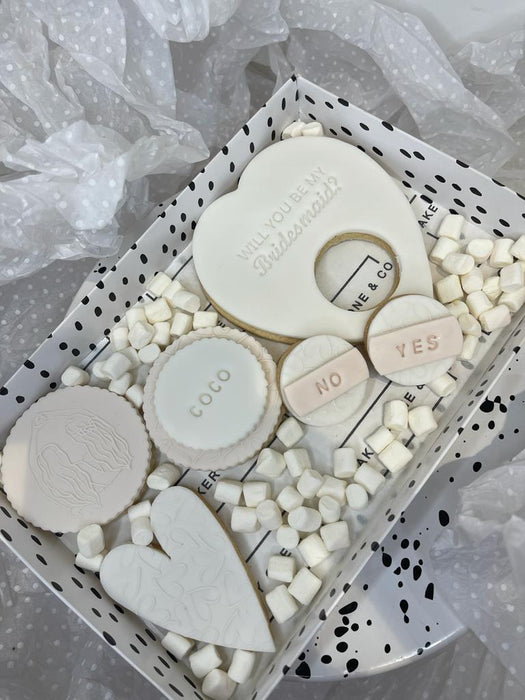 Bridesmaid Proposal Biscuit Box